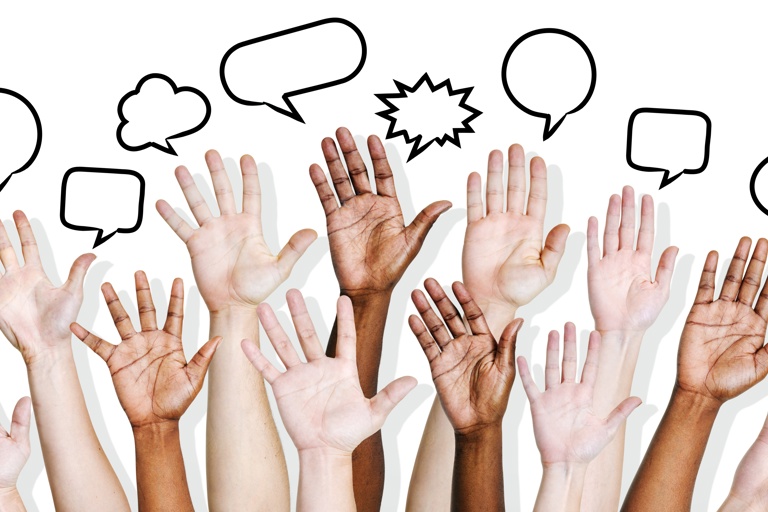 Dialoog Handen Met Tekstballonnen2