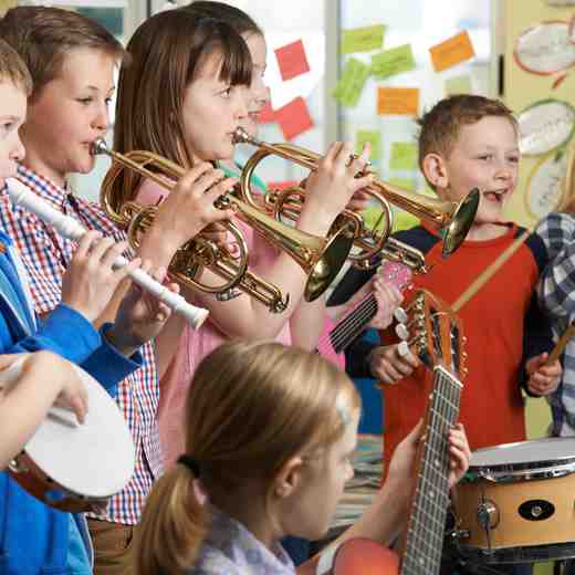 Leerlingen Met Muziekinstrument